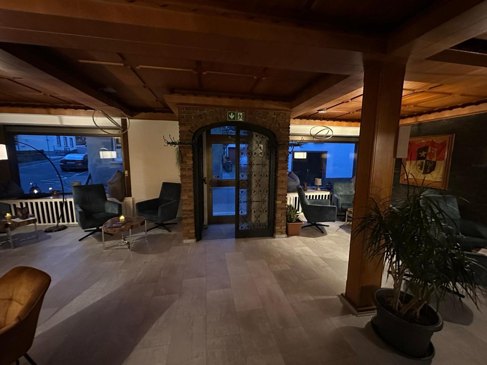 Mike'S Mosel Lodge Трайс-Карден Экстерьер фото